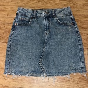 Jean midi skirt.